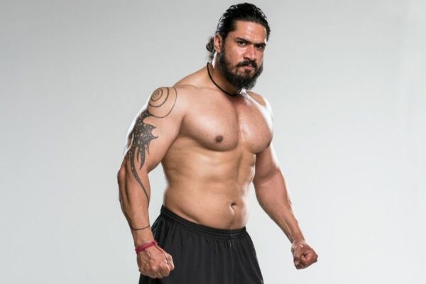 Top 10 Famous Indian WWE Wrestlers List