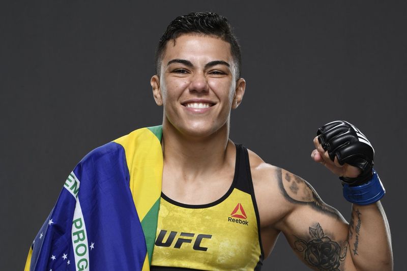 Top 10 Best Female Ufc Fighters 2020 Sportsgeeks 9394