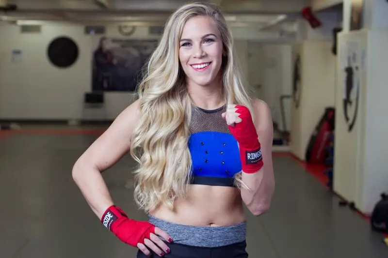 top 10 female ufc fighters
