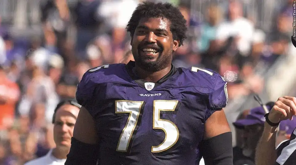 who is the tallest nfl player ever