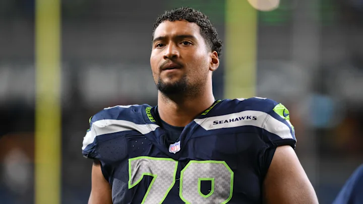 tallest football player nfl