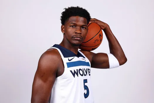 top 10 hottest nba players 2025